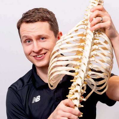 Curtis Kulchar is a physiotherapist in Saskatoon, Saskatchewan specializing in the treatment of orthopaedic issues and concussion management.
